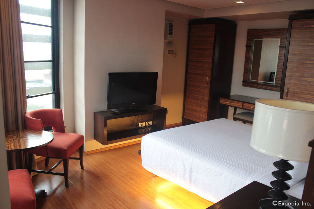 Soleste Suites Quezon City Exterior foto