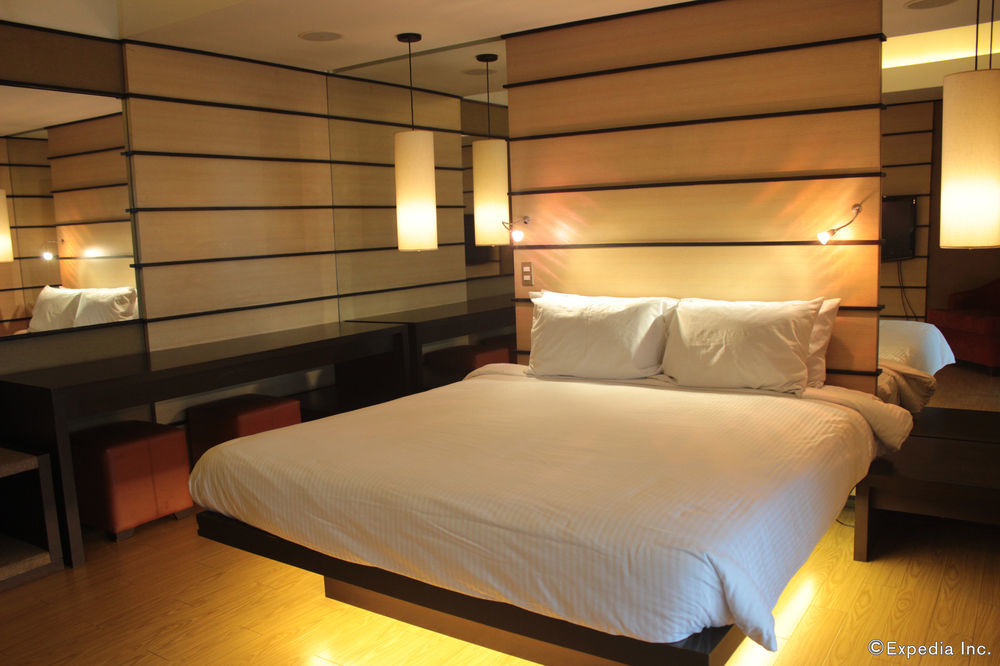 Soleste Suites Quezon City Exterior foto