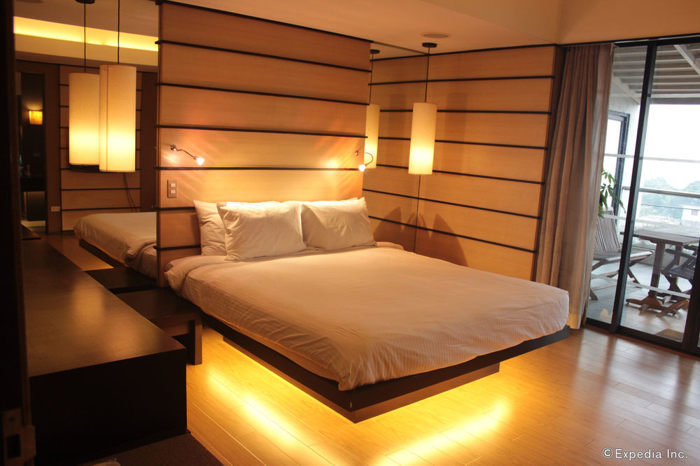 Soleste Suites Quezon City Exterior foto