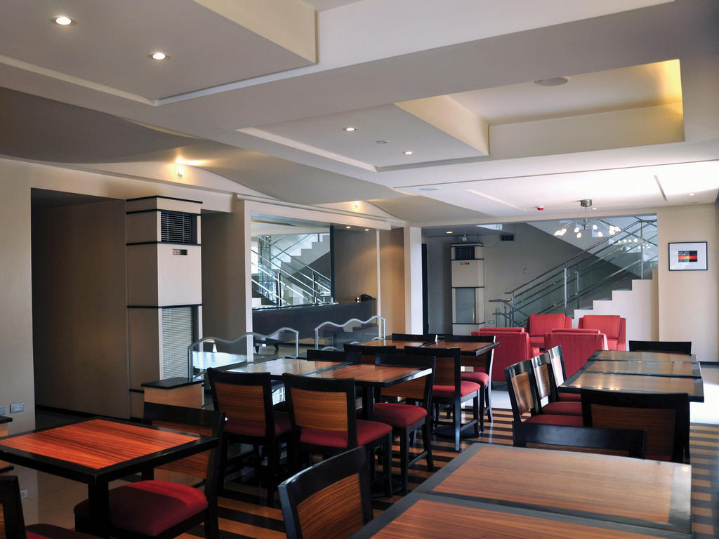 Soleste Suites Quezon City Exterior foto